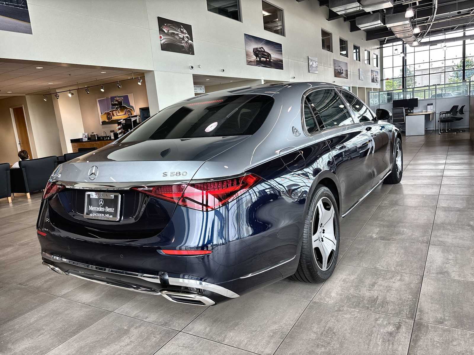 Thumbnail: 2026 Mercedes-Benz S-Class - 8
