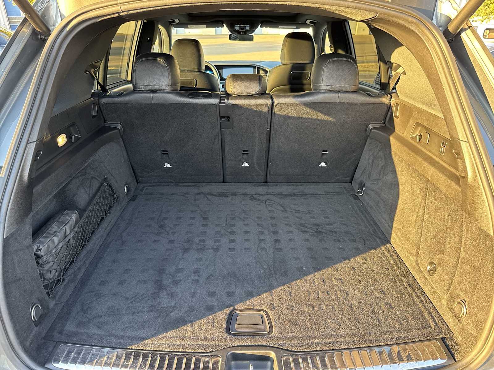 Thumbnail: 2020 Mercedes-Benz GLE - 26