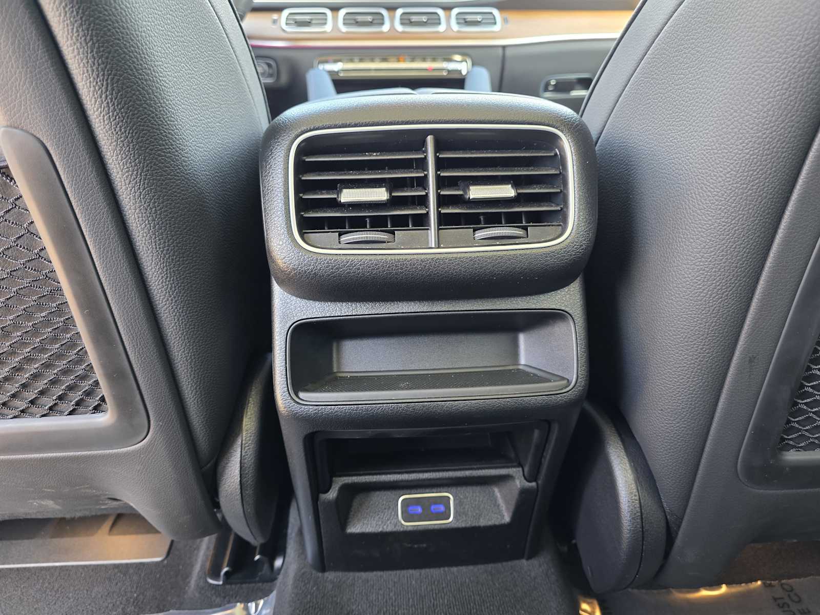 Thumbnail: 2025 Mercedes-Benz GLE - 14