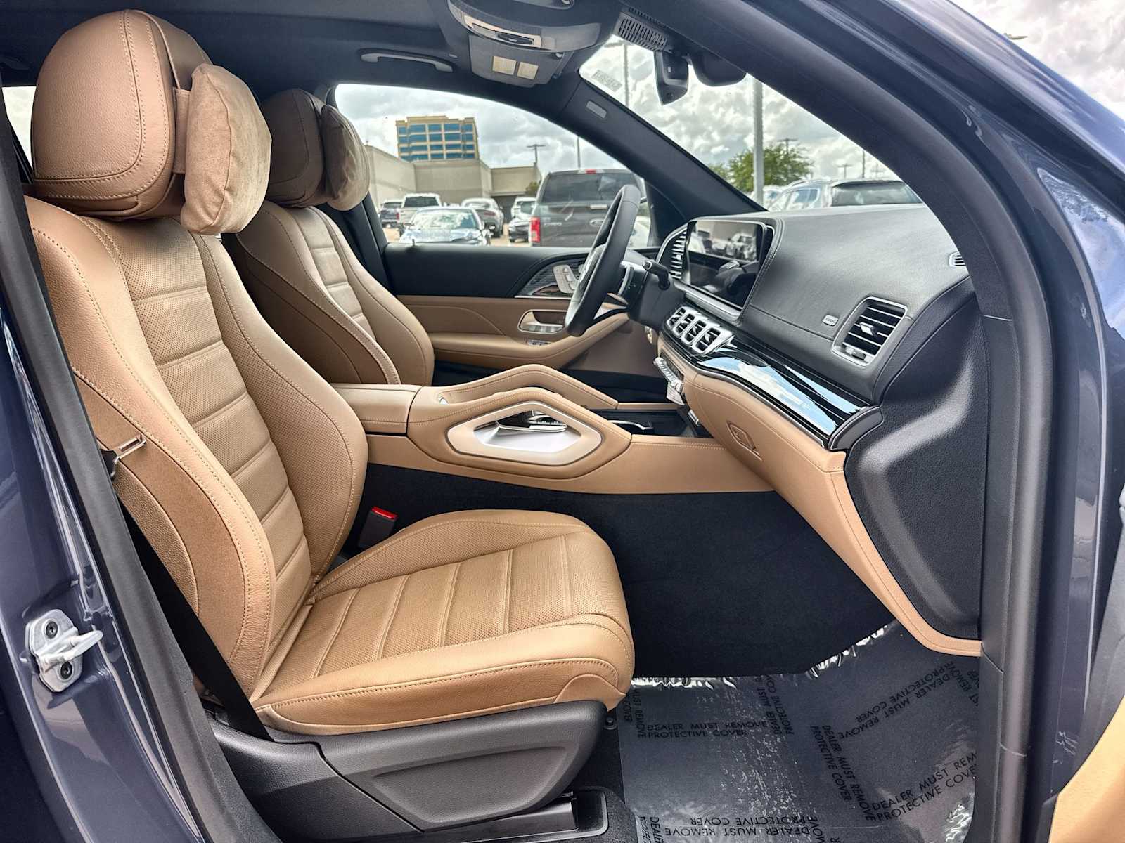 Thumbnail: 2026 Mercedes-Benz GLS - 9