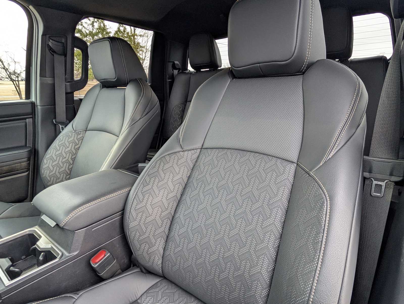 Thumbnail: 2024 Toyota Tacoma - 25