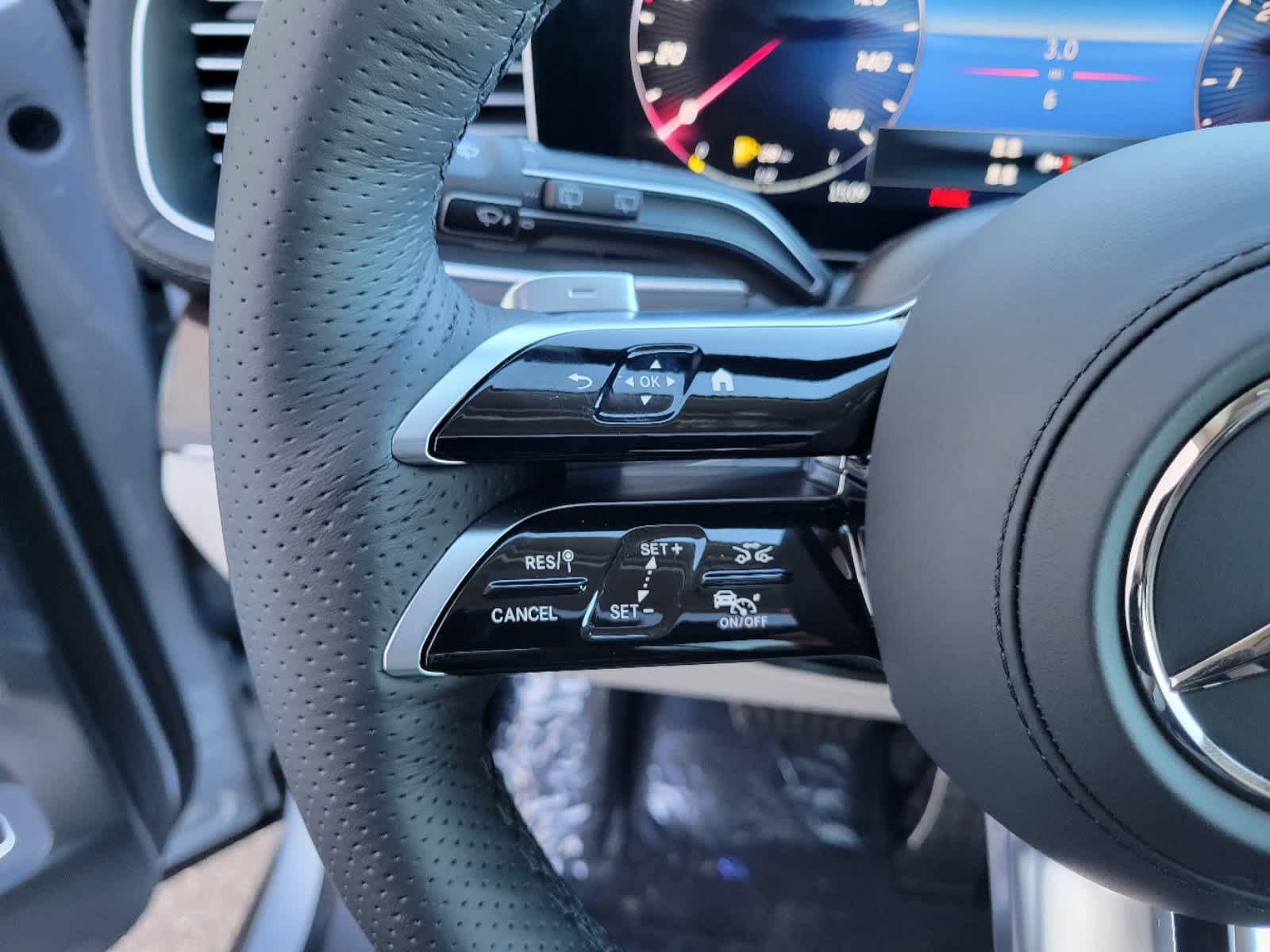 Thumbnail: 2025 Mercedes-Benz GLS - 19