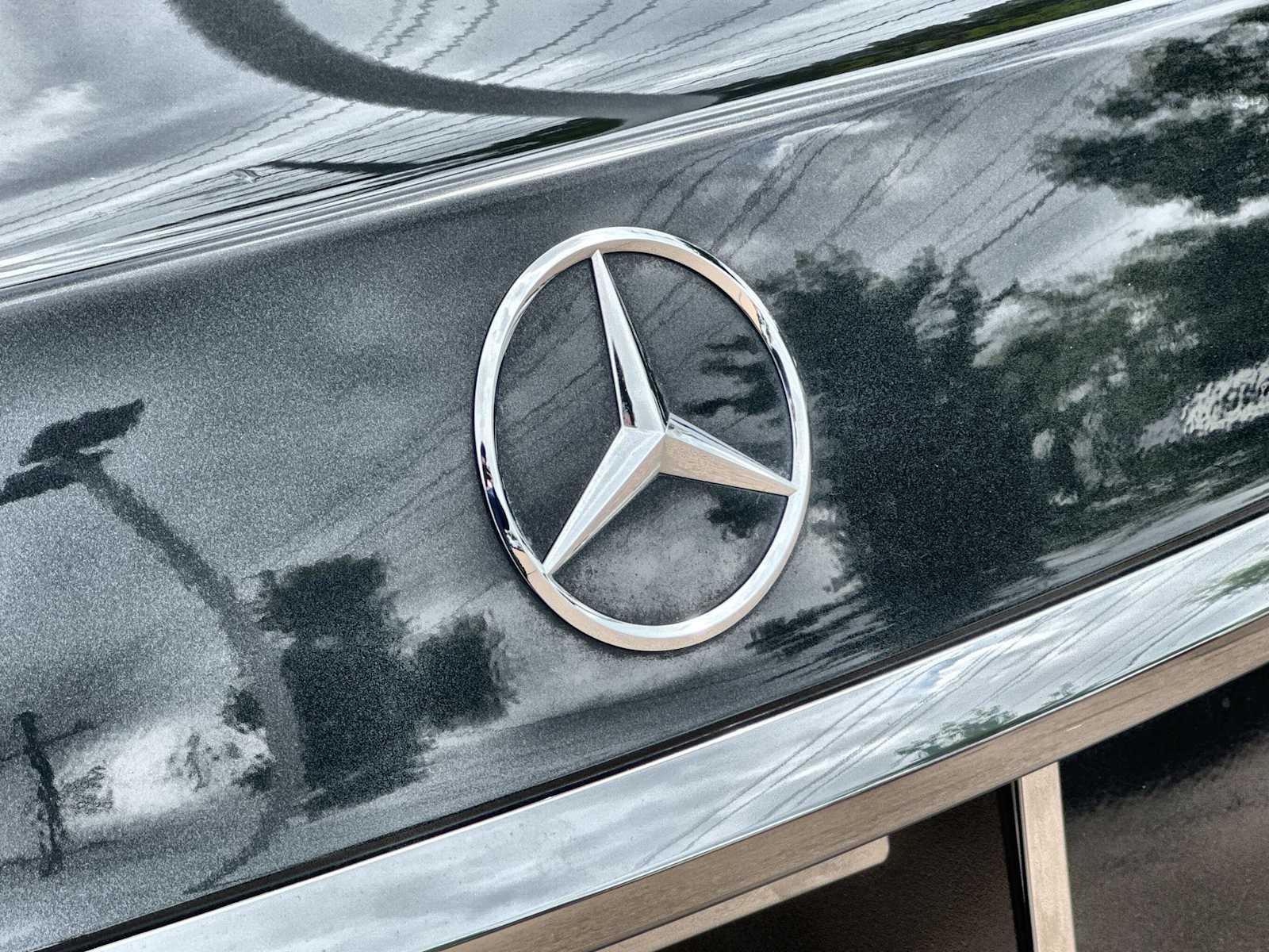 Thumbnail: 2015 Mercedes-Benz S-Class - 16