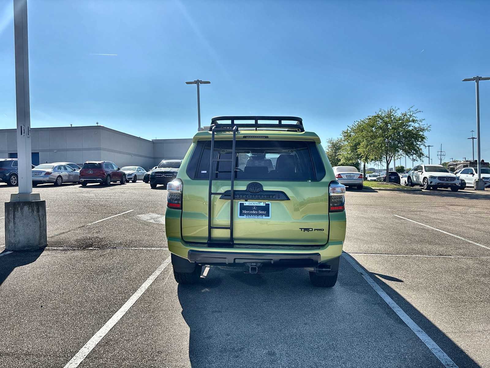 Thumbnail: 2022 Toyota 4Runner - 6