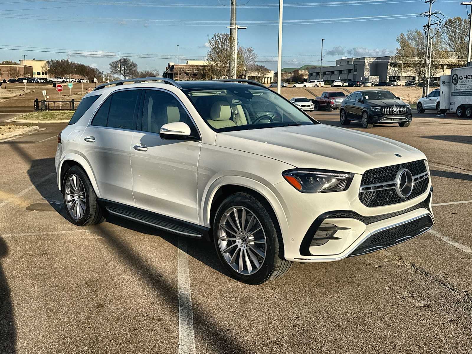 Thumbnail: 2026 Mercedes-Benz GLE - 11