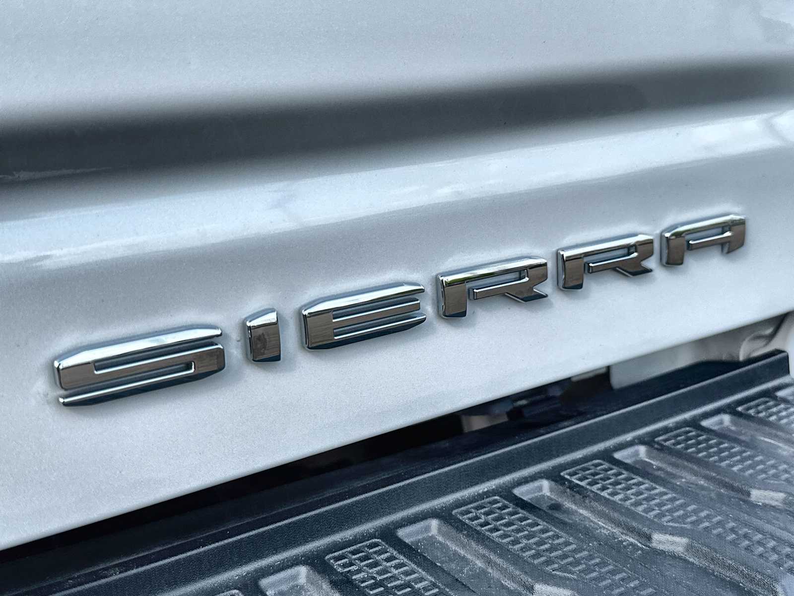 Thumbnail: 2024 GMC Sierra 2500 - 15