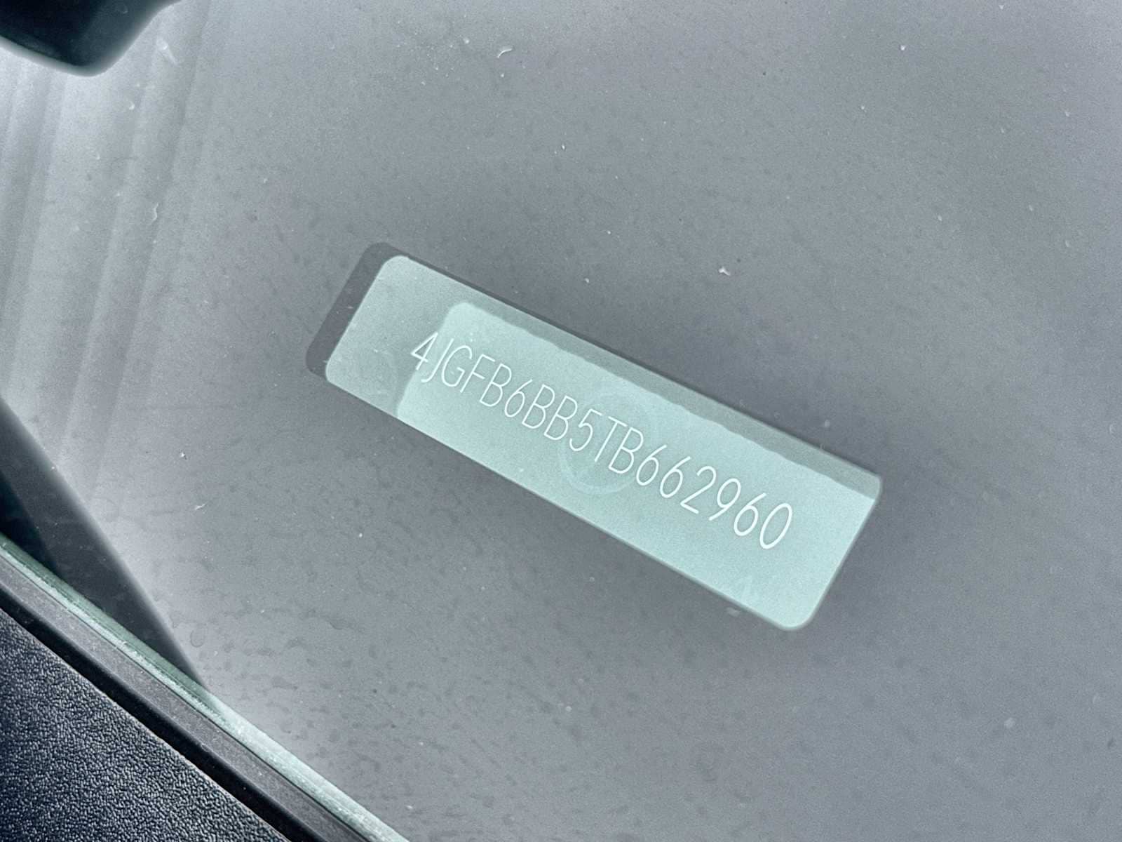 Thumbnail: 2026 Mercedes-Benz GLE - 25