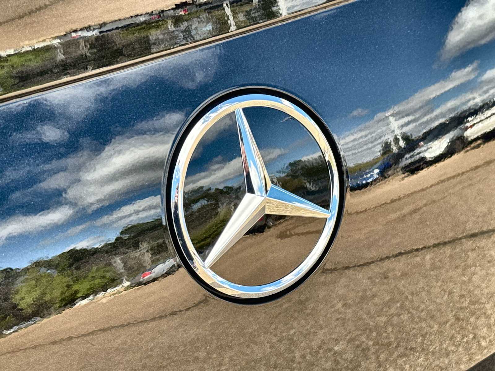 Thumbnail: 2026 Mercedes-Benz GLE - 16