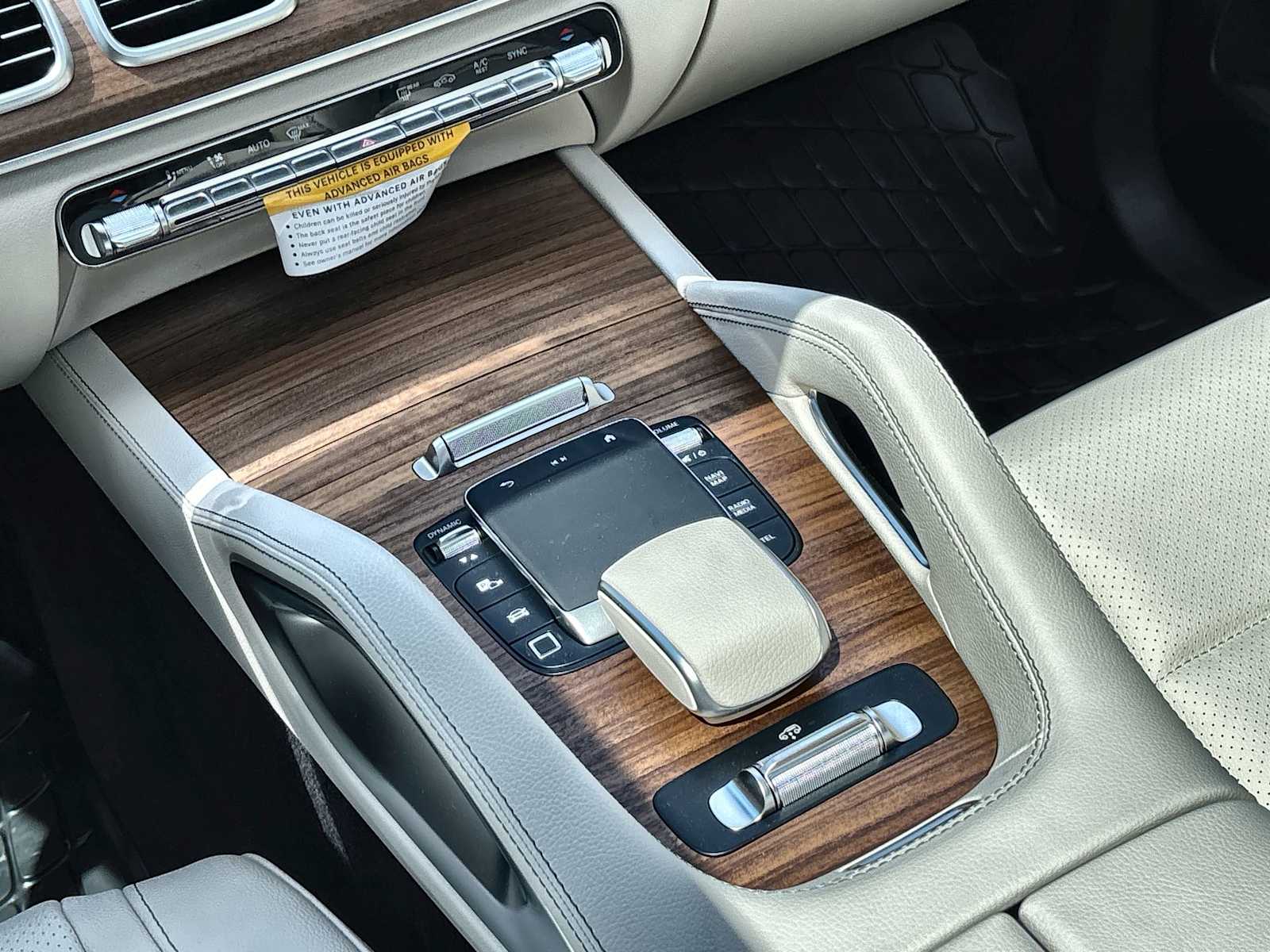 Thumbnail: 2026 Mercedes-Benz GLS - 22