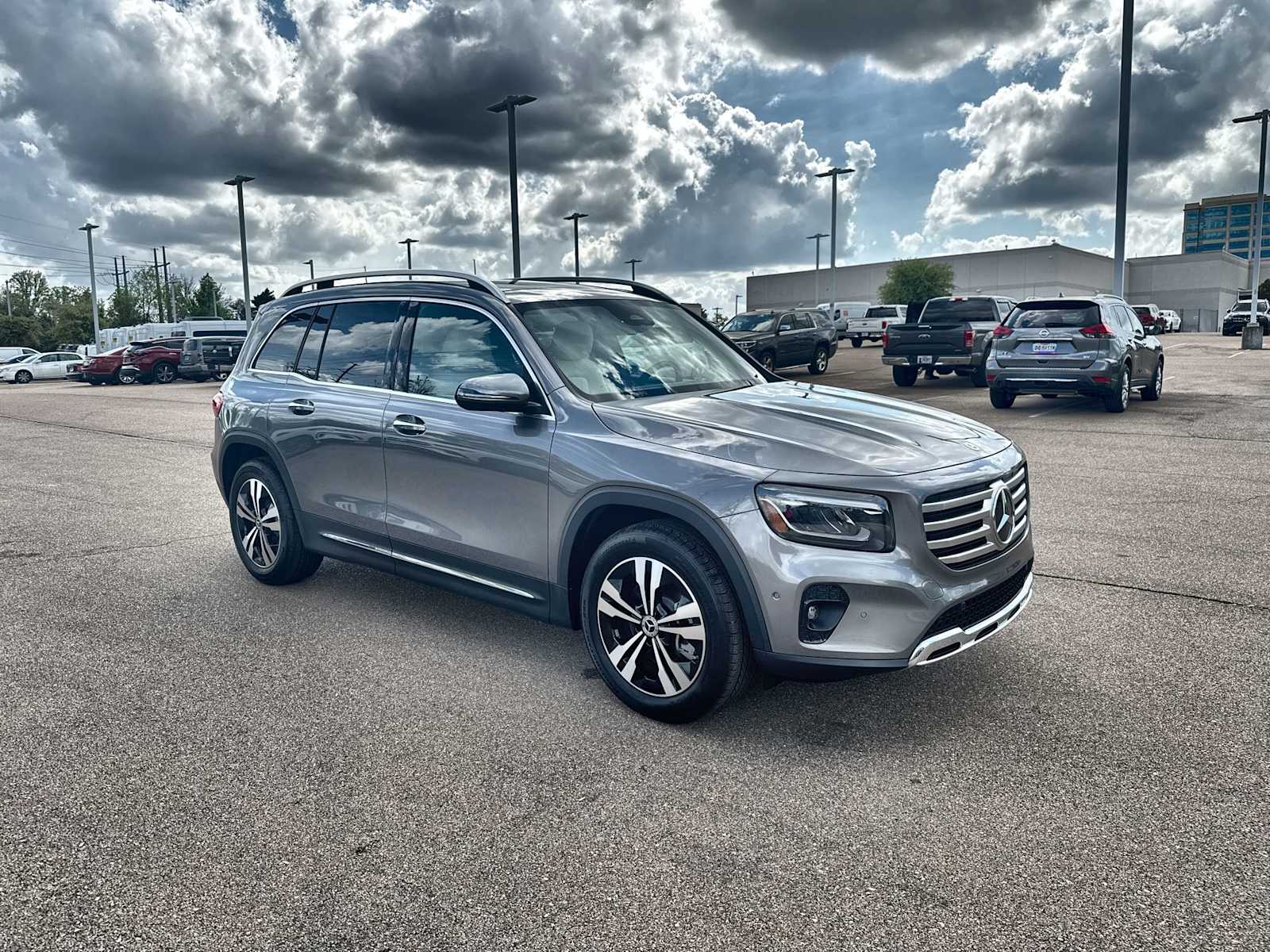 Thumbnail: 2025 Mercedes-Benz GLB - 11