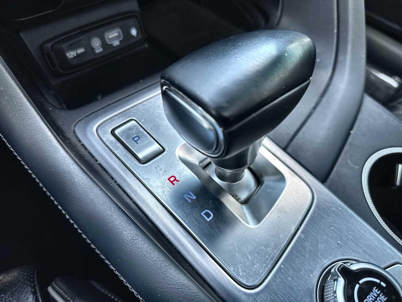 Thumbnail: 2020 Genesis G70 - 23