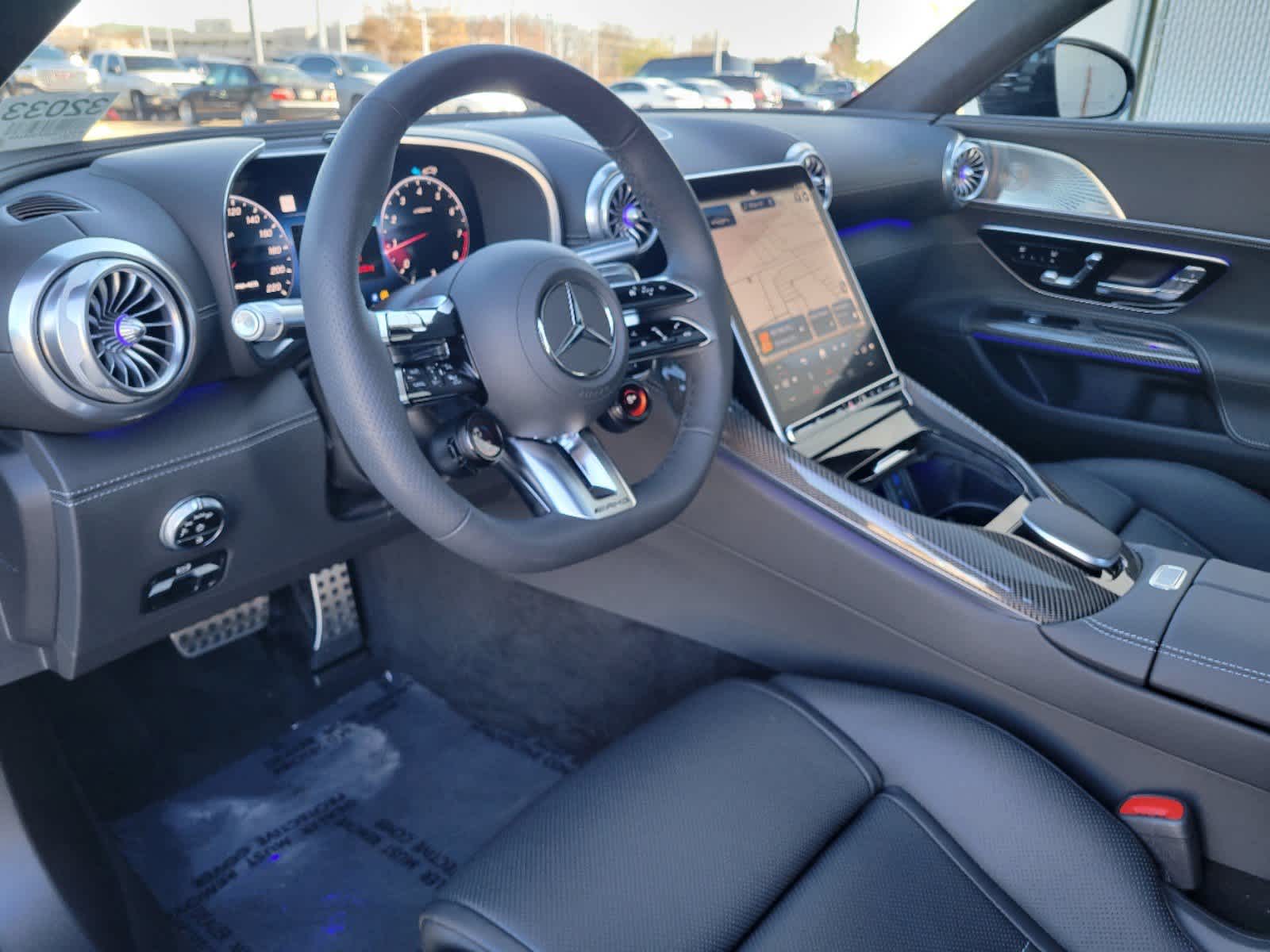 Thumbnail: 2025 Mercedes-Benz AMG GT - 15