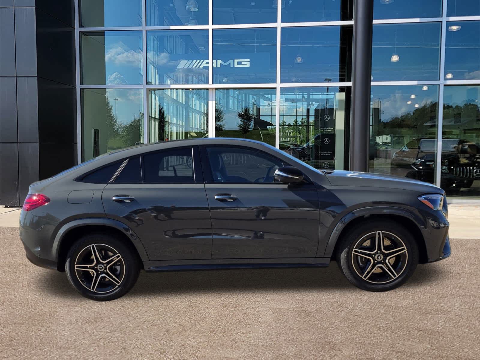 Thumbnail: 2026 Mercedes-Benz GLE - 4