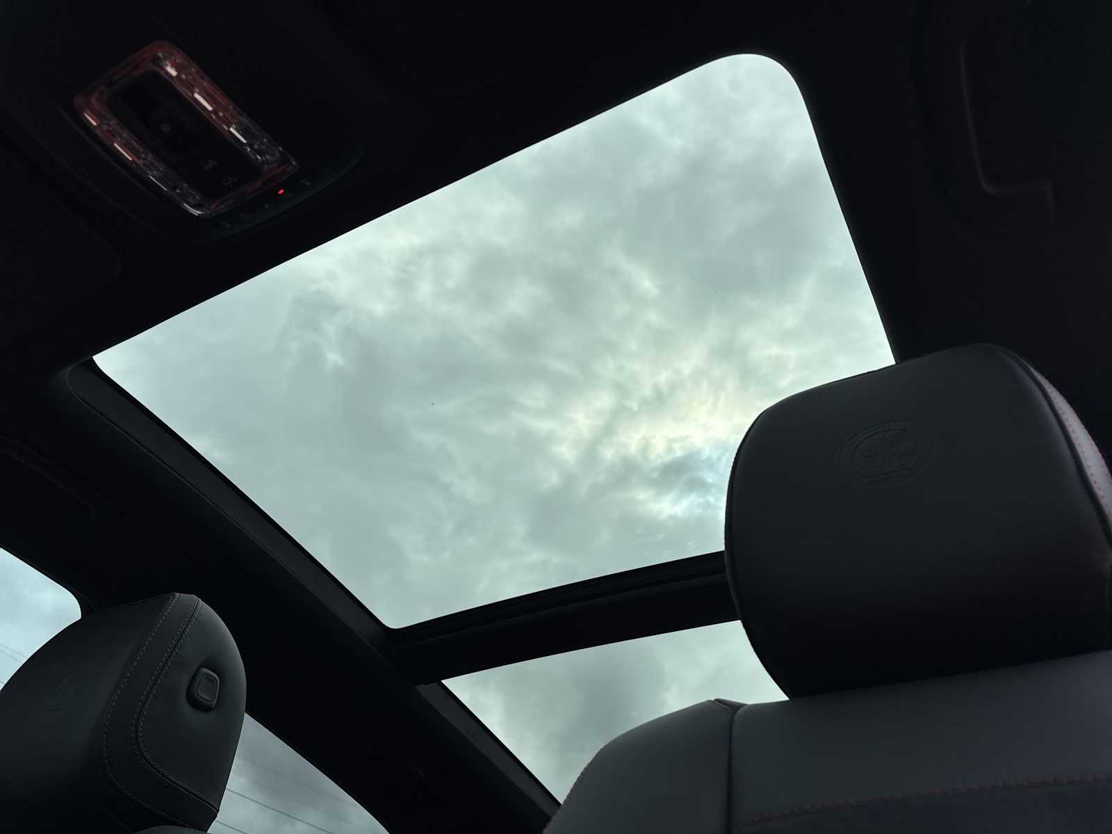 Thumbnail: 2026 Mercedes-Benz GLE - 17