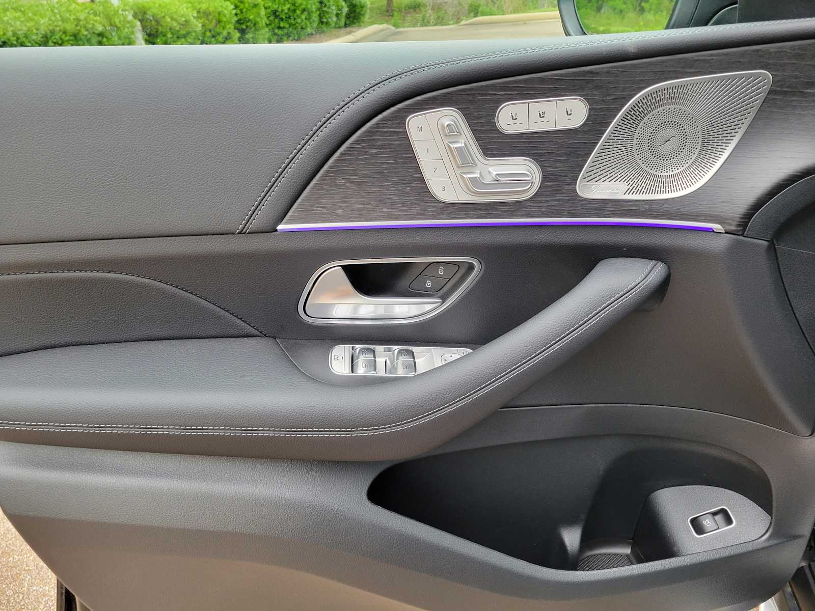 Thumbnail: 2025 Mercedes-Benz GLS - 13