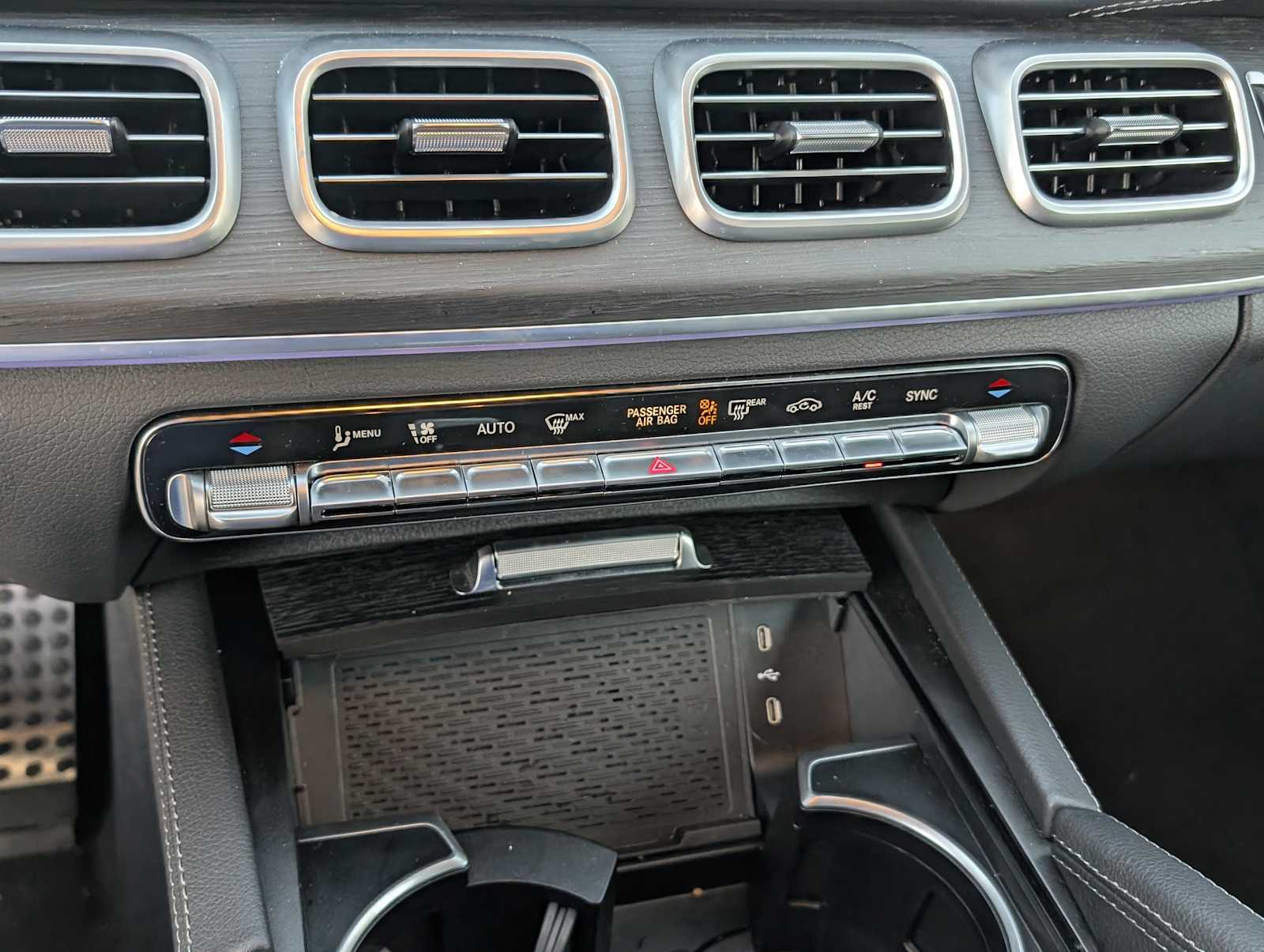 Thumbnail: 2025 Mercedes-Benz GLS - 19