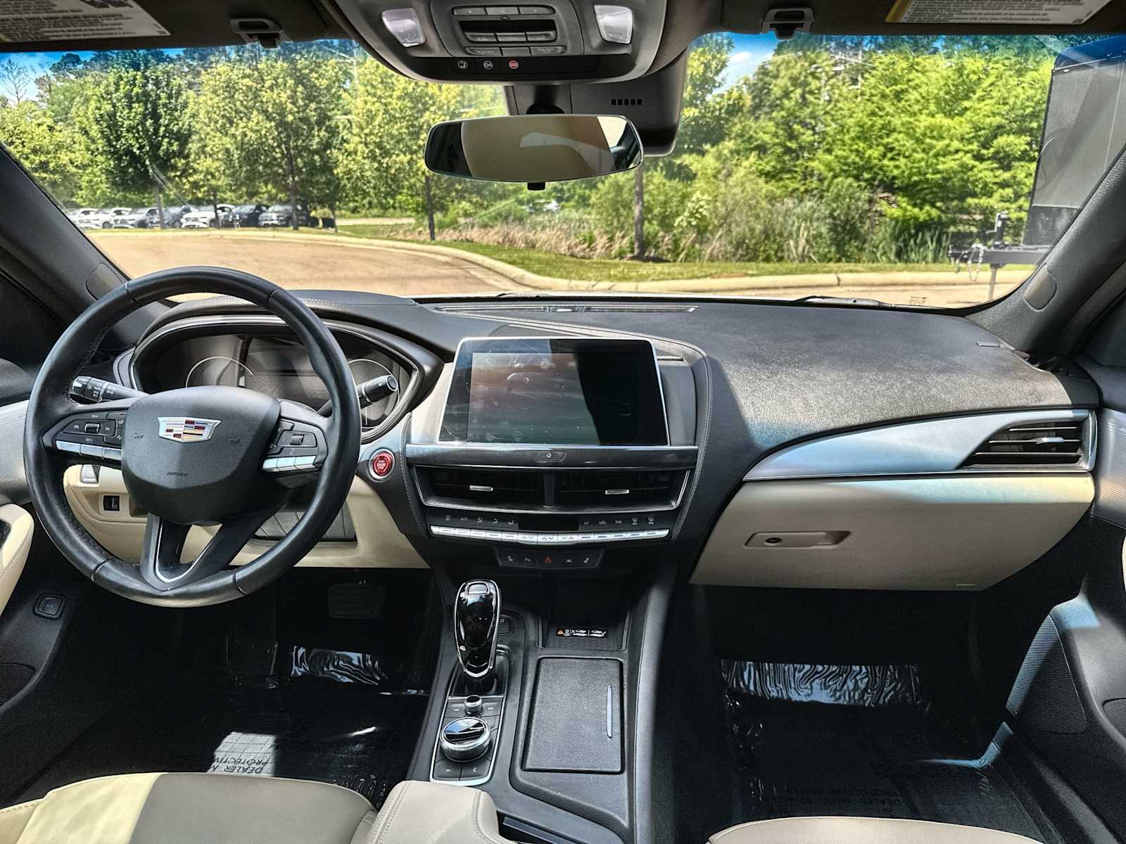 Thumbnail: 2023 Cadillac CT5 - 20
