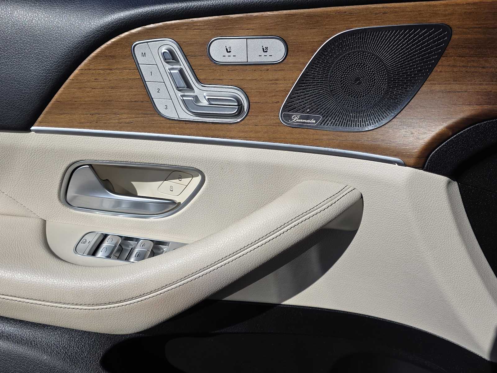 Thumbnail: 2022 Mercedes-Benz GLS - 20