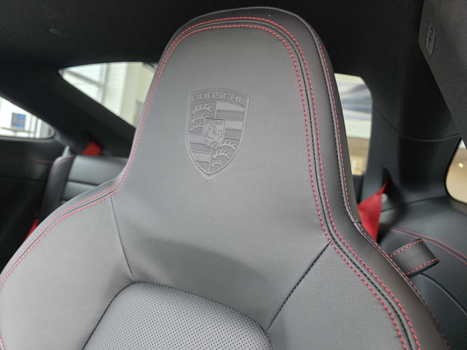 Thumbnail: 2023 Porsche 911 - 11