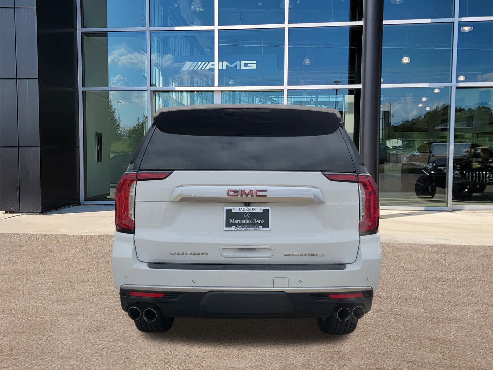 Thumbnail: 2022 GMC Yukon XL - 6