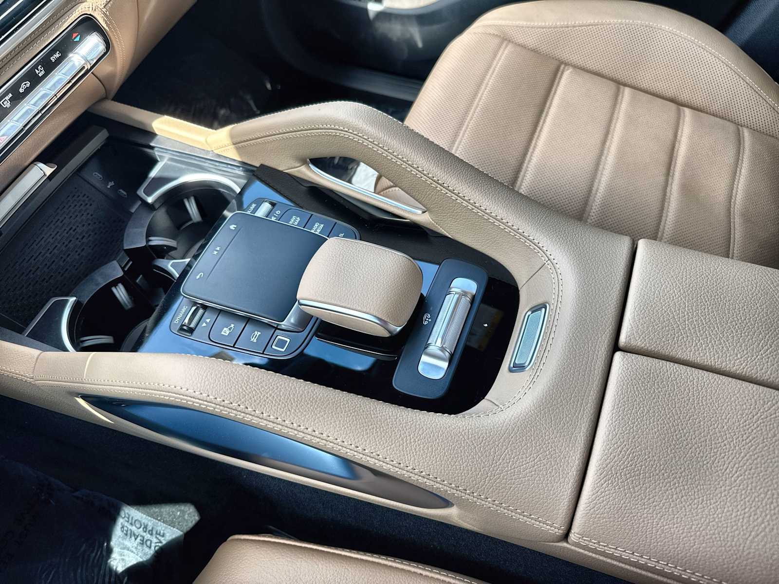 Thumbnail: 2026 Mercedes-Benz GLS - 22