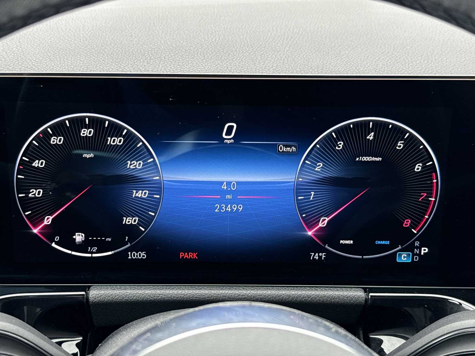 Thumbnail: 2025 Mercedes-Benz GLA - 24