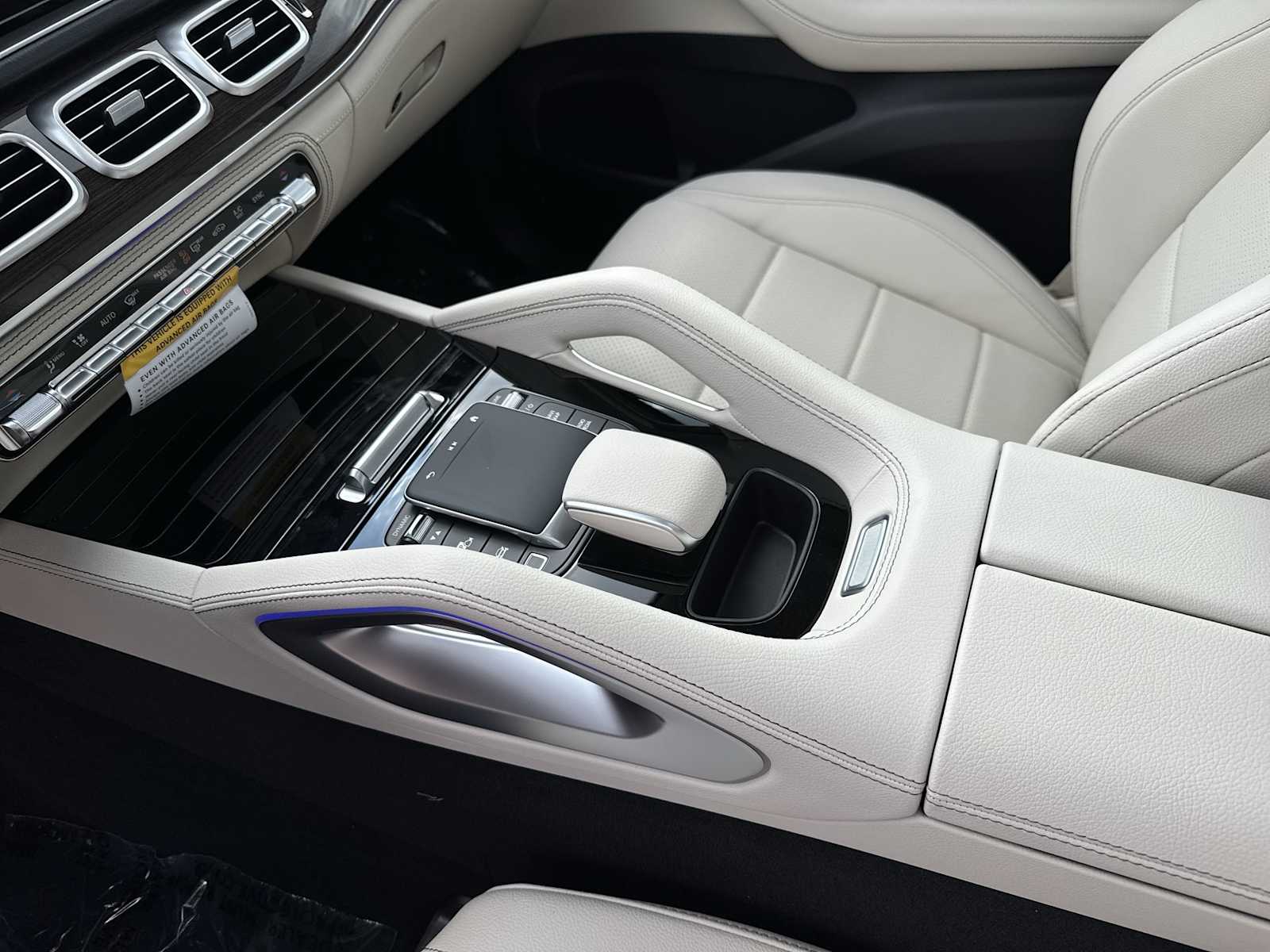 Thumbnail: 2026 Mercedes-Benz GLE - 29