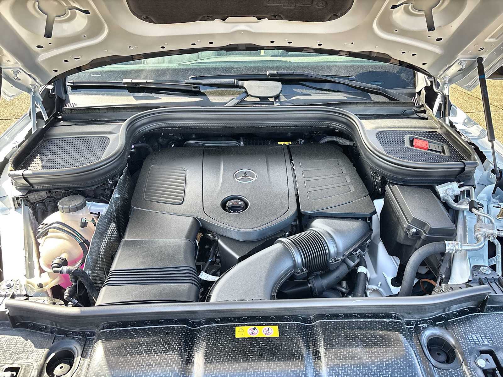 Thumbnail: 2026 Mercedes-Benz GLE - 13