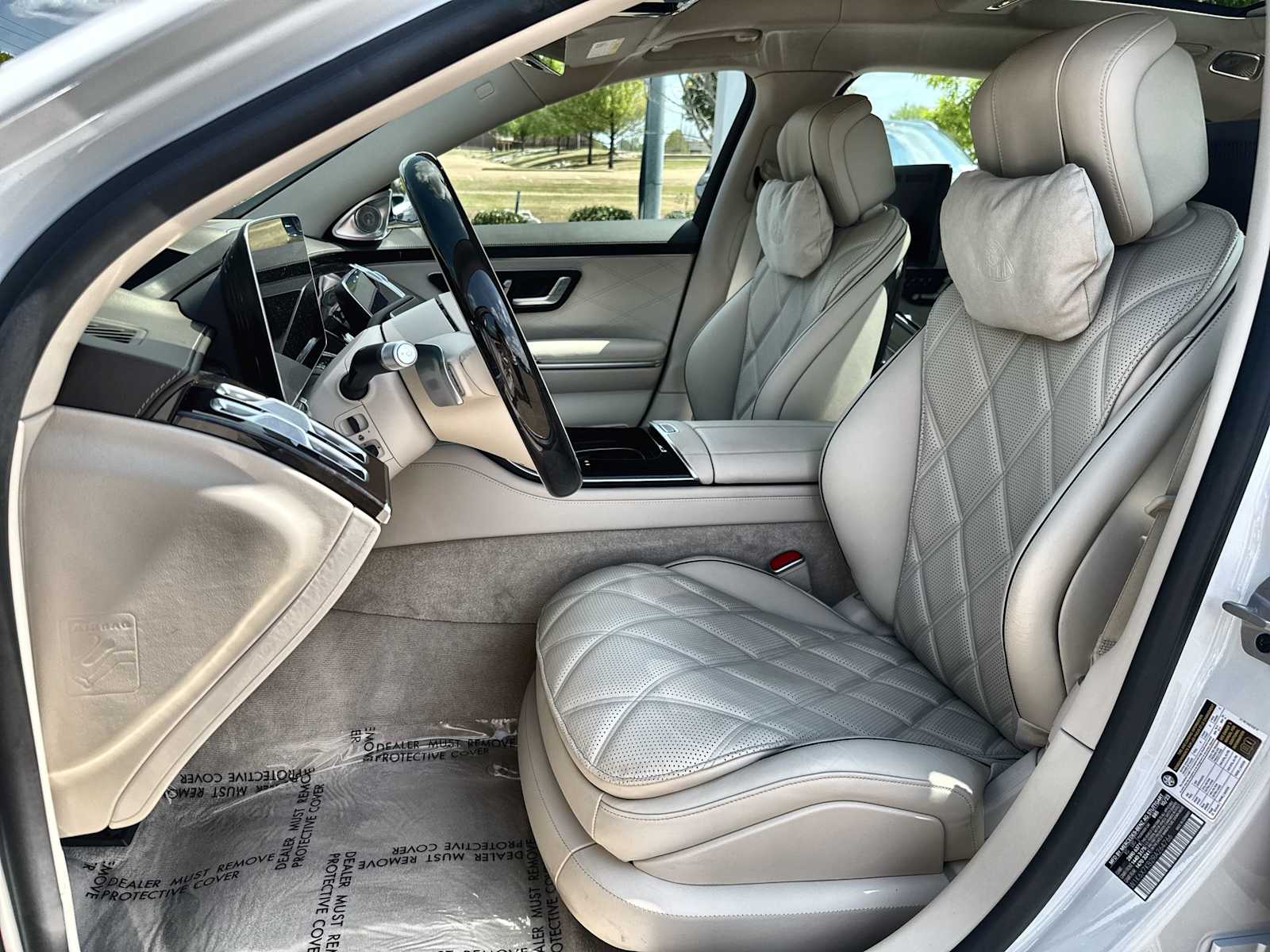 Thumbnail: 2024 Mercedes-Benz S-Class - 3