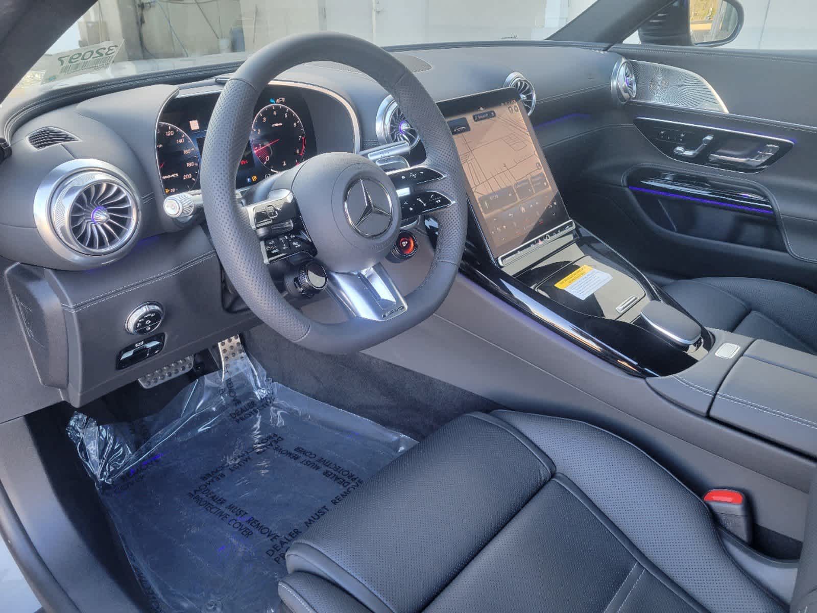 Thumbnail: 2025 Mercedes-Benz AMG GT - 13