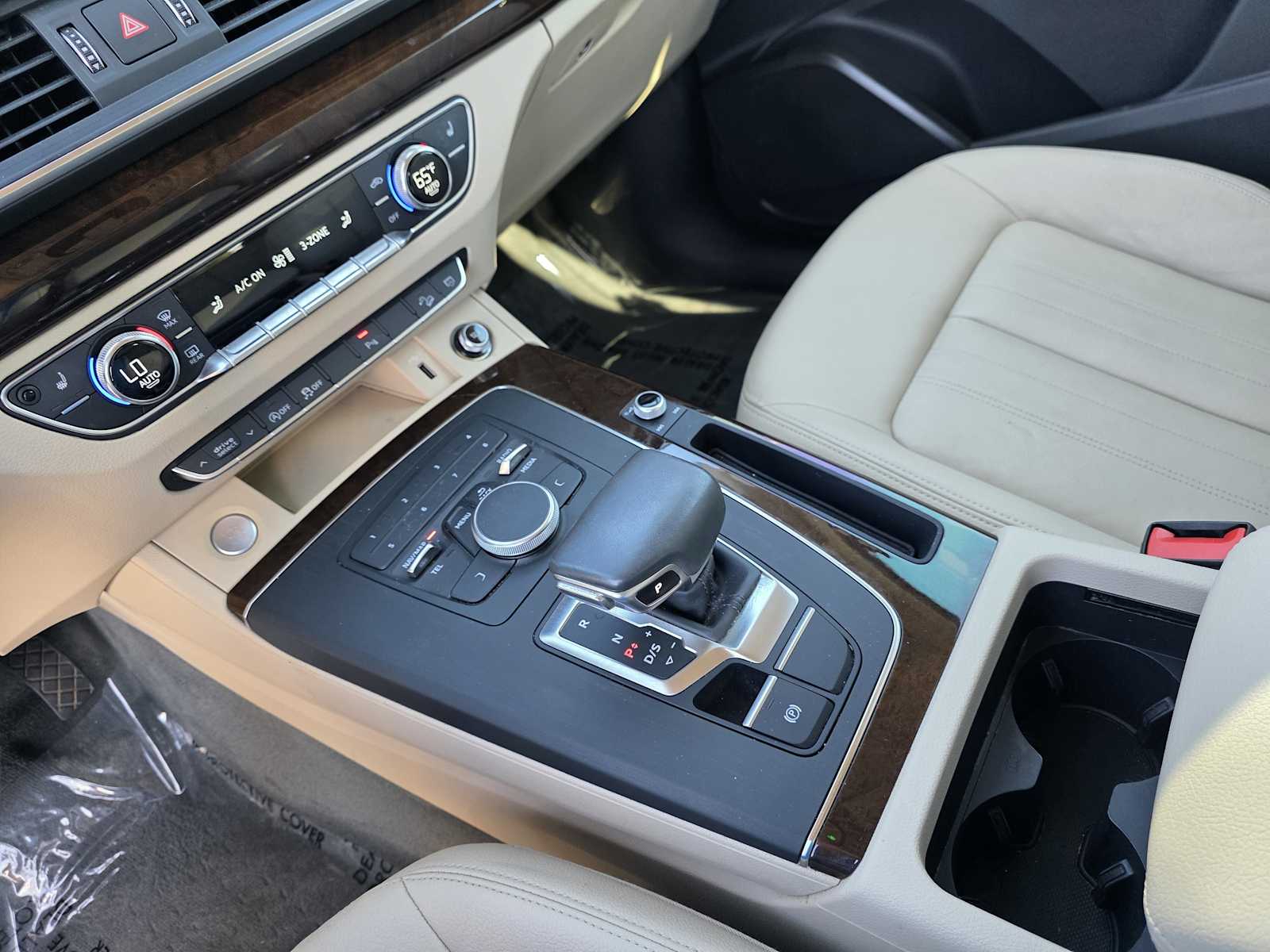 Thumbnail: 2020 Audi Q5 - 19