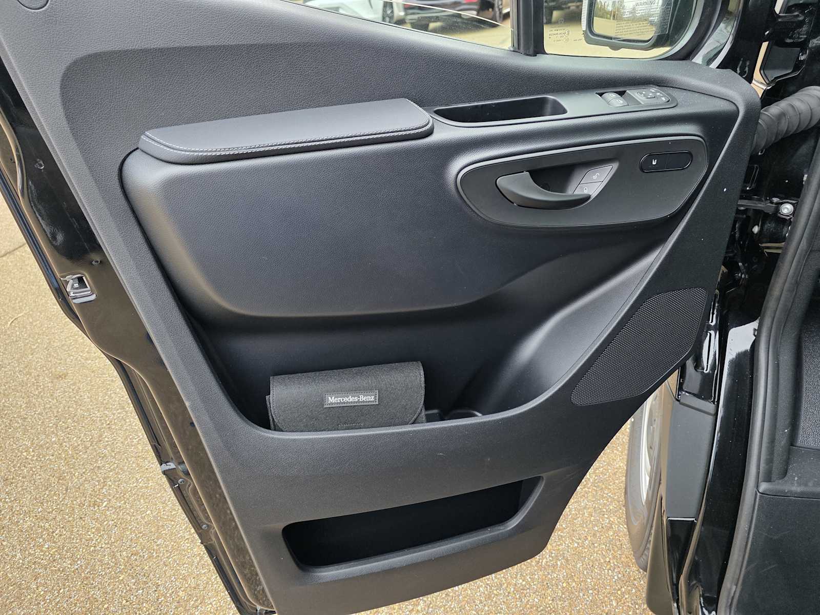 Thumbnail: 2026 Mercedes-Benz Sprinter - 16