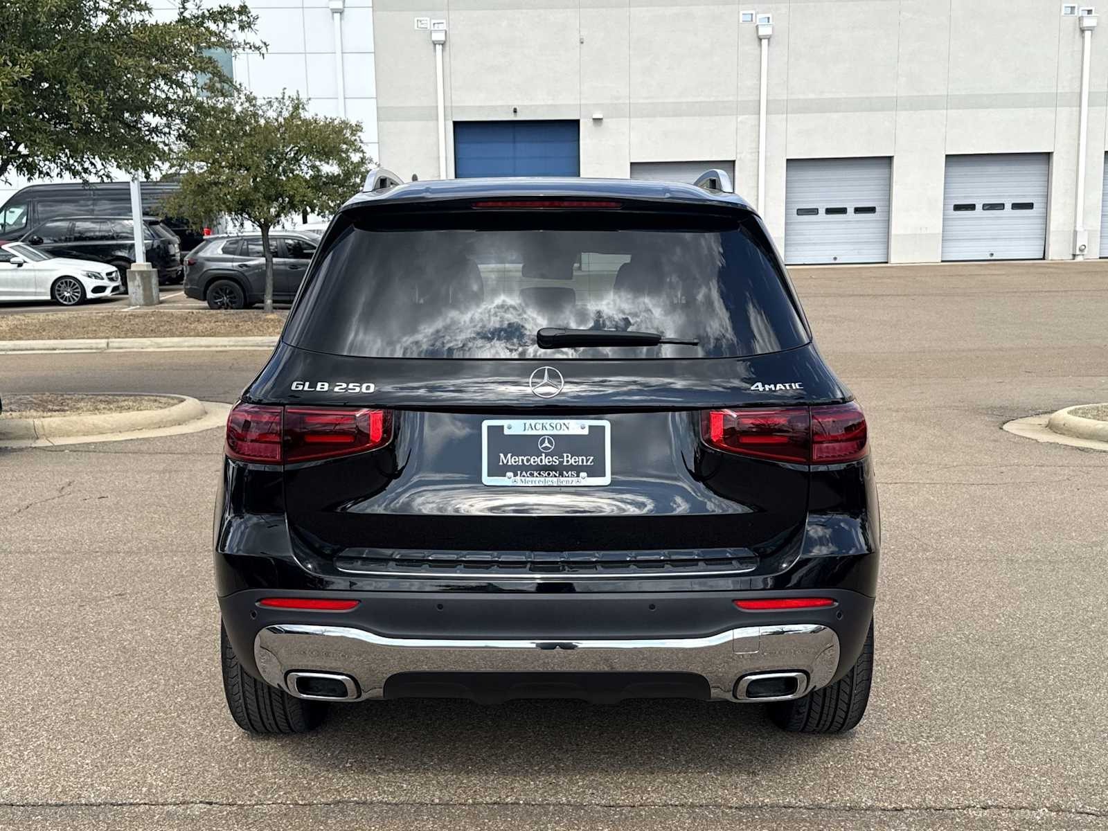 Thumbnail: 2026 Mercedes-Benz GLB - 5