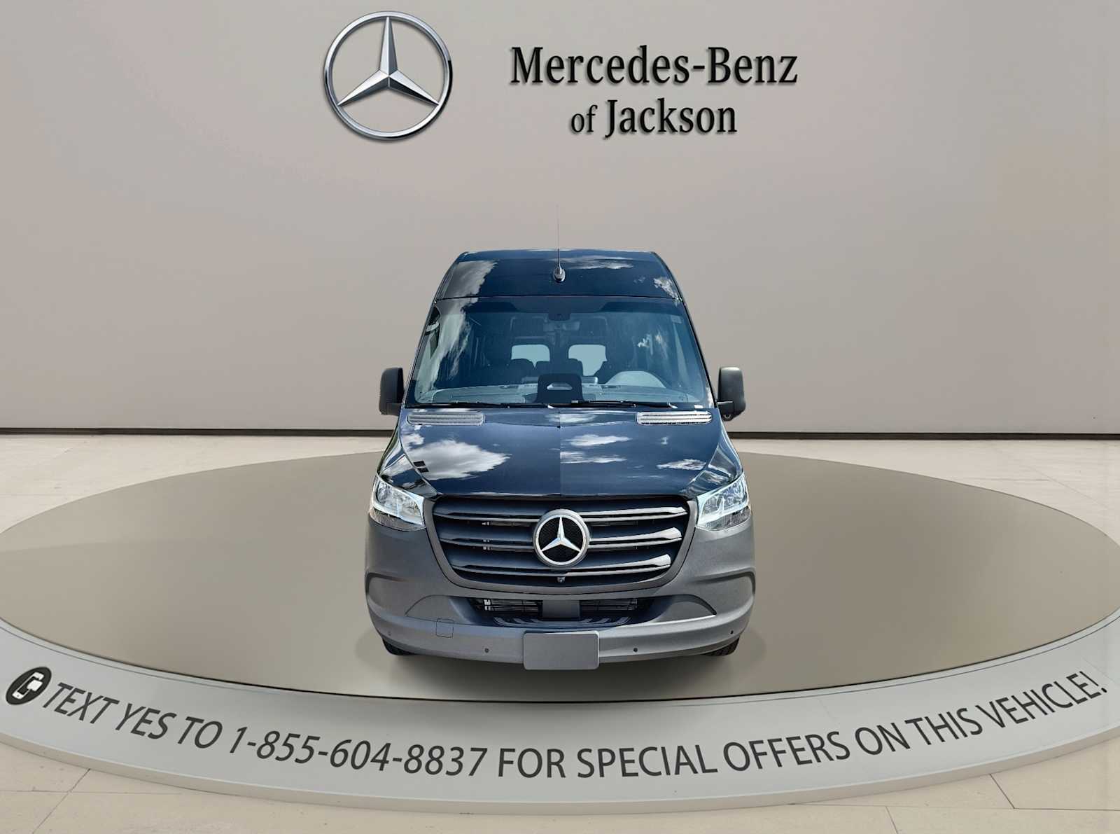 Thumbnail: 2026 Mercedes-Benz Sprinter - 3