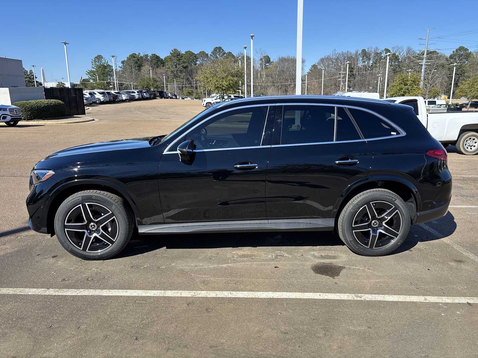 Thumbnail: 2026 Mercedes-Benz GLC - 3