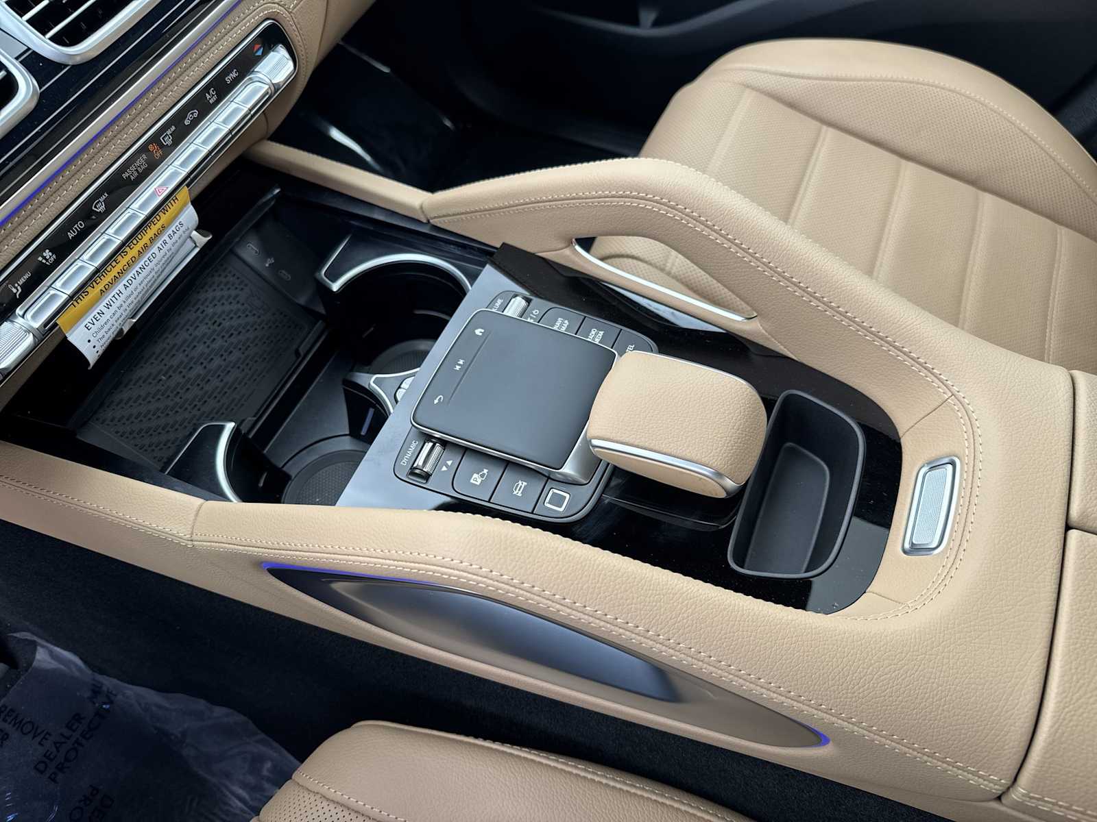 Thumbnail: 2026 Mercedes-Benz GLE - 22