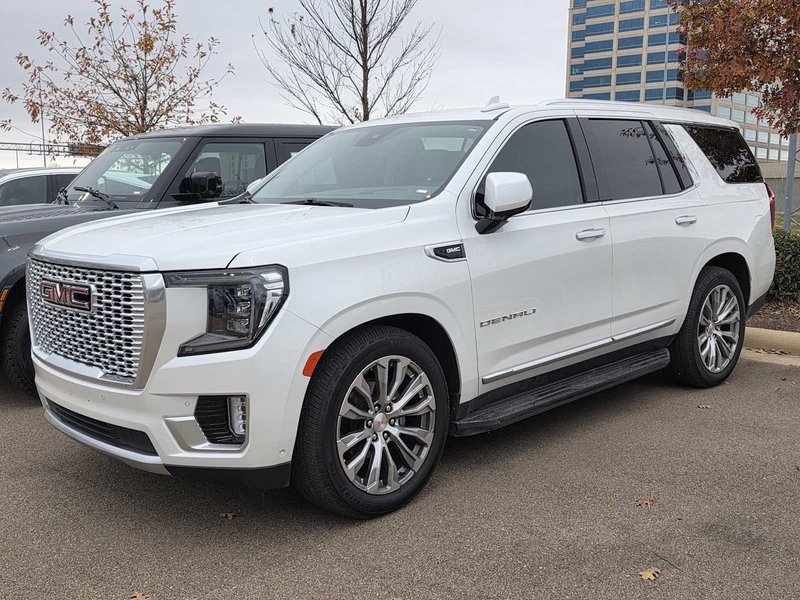 2023 GMC Yukon Denali's photo