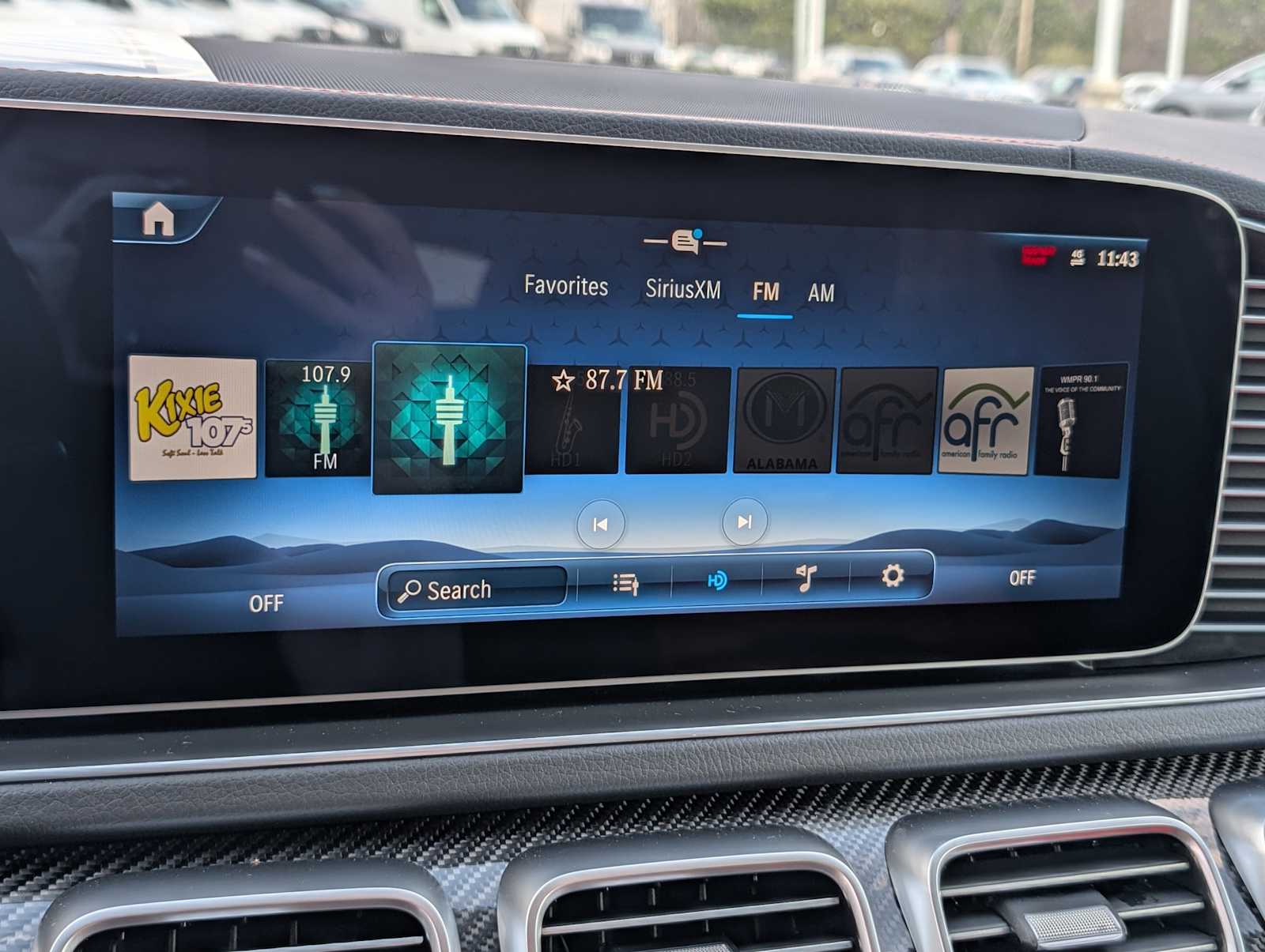 Thumbnail: 2026 Mercedes-Benz GLE - 14