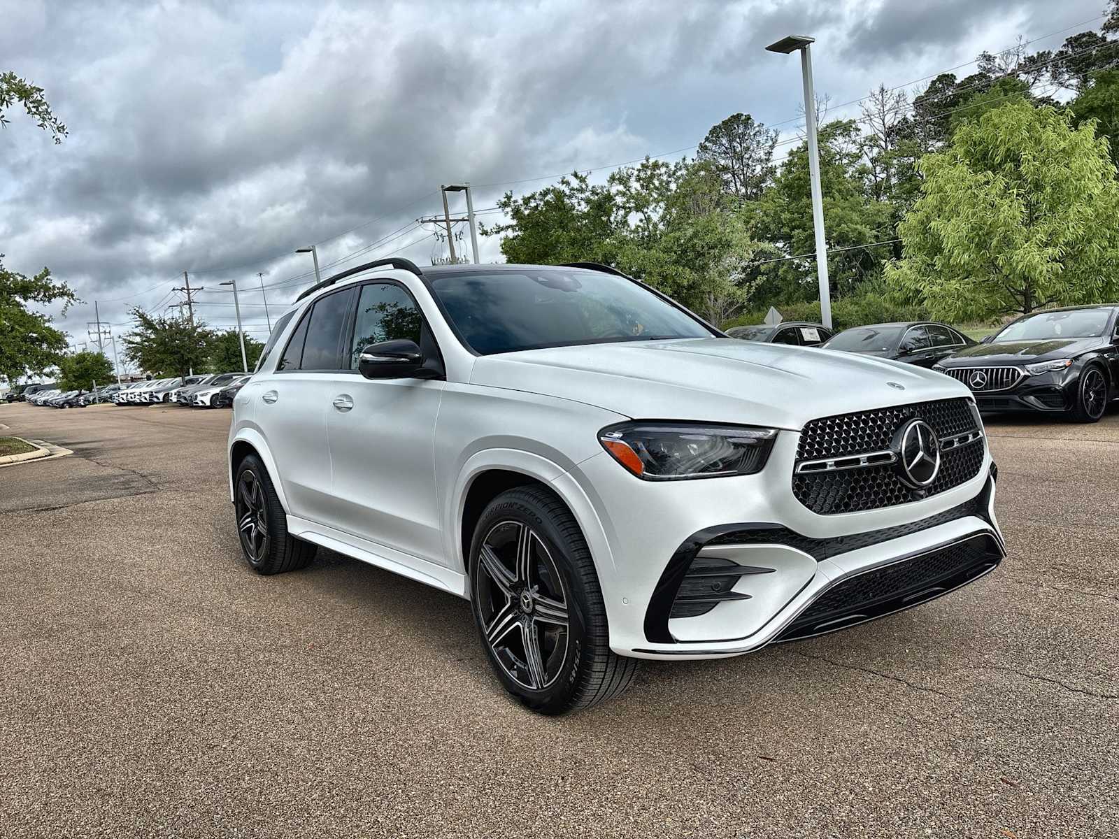 Thumbnail: 2026 Mercedes-Benz GLE - 11