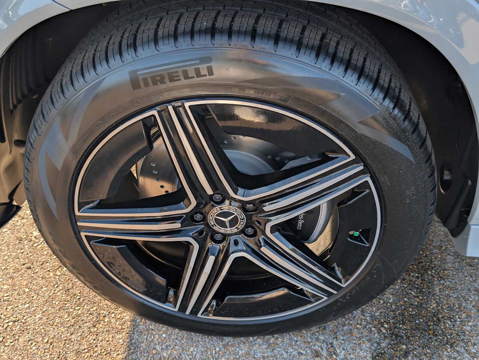 Thumbnail: 2026 Mercedes-Benz GLE - 15