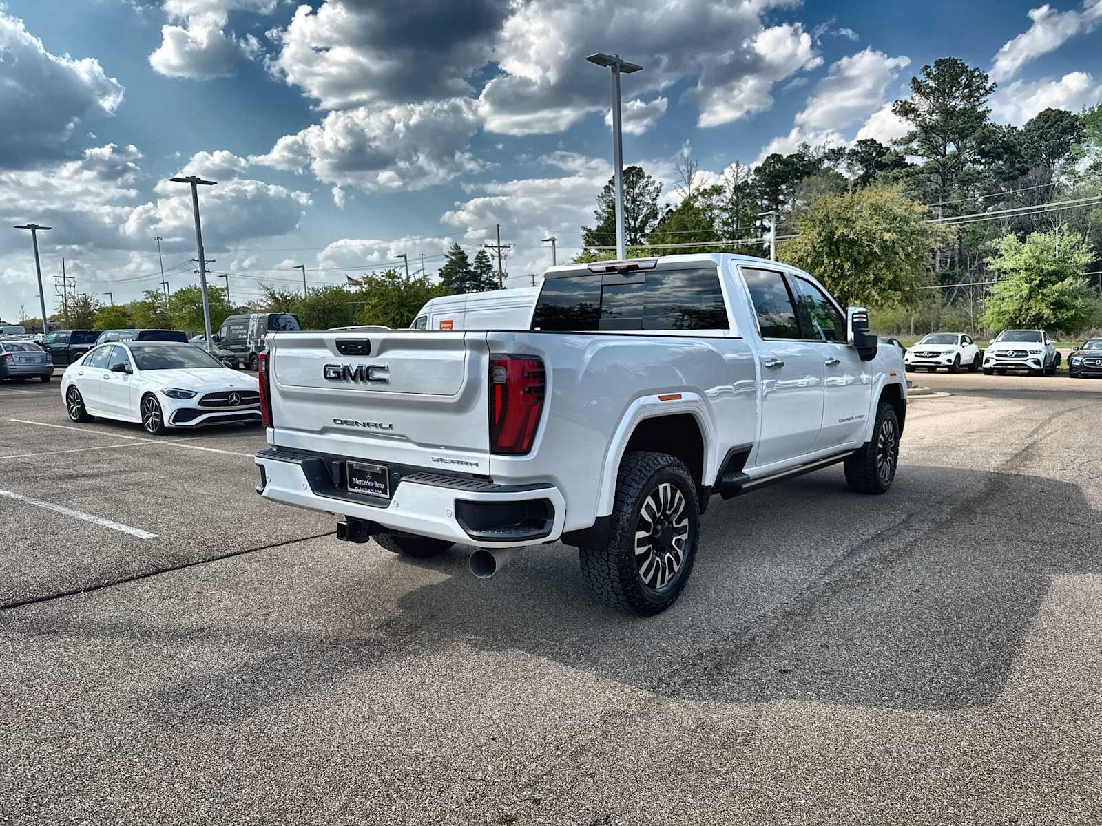 Thumbnail: 2024 GMC Sierra 2500 - 8