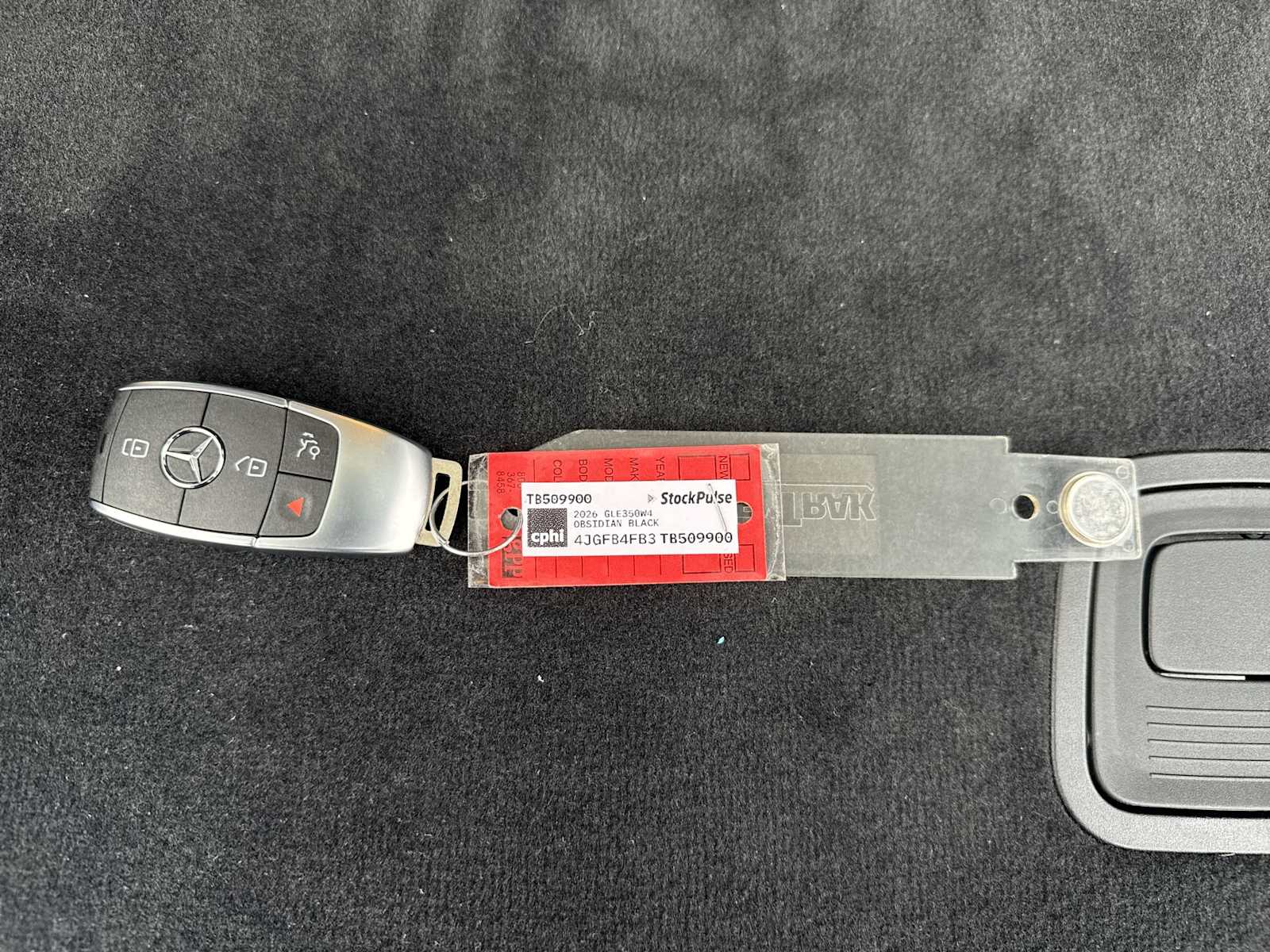 Thumbnail: 2026 Mercedes-Benz GLE - 27