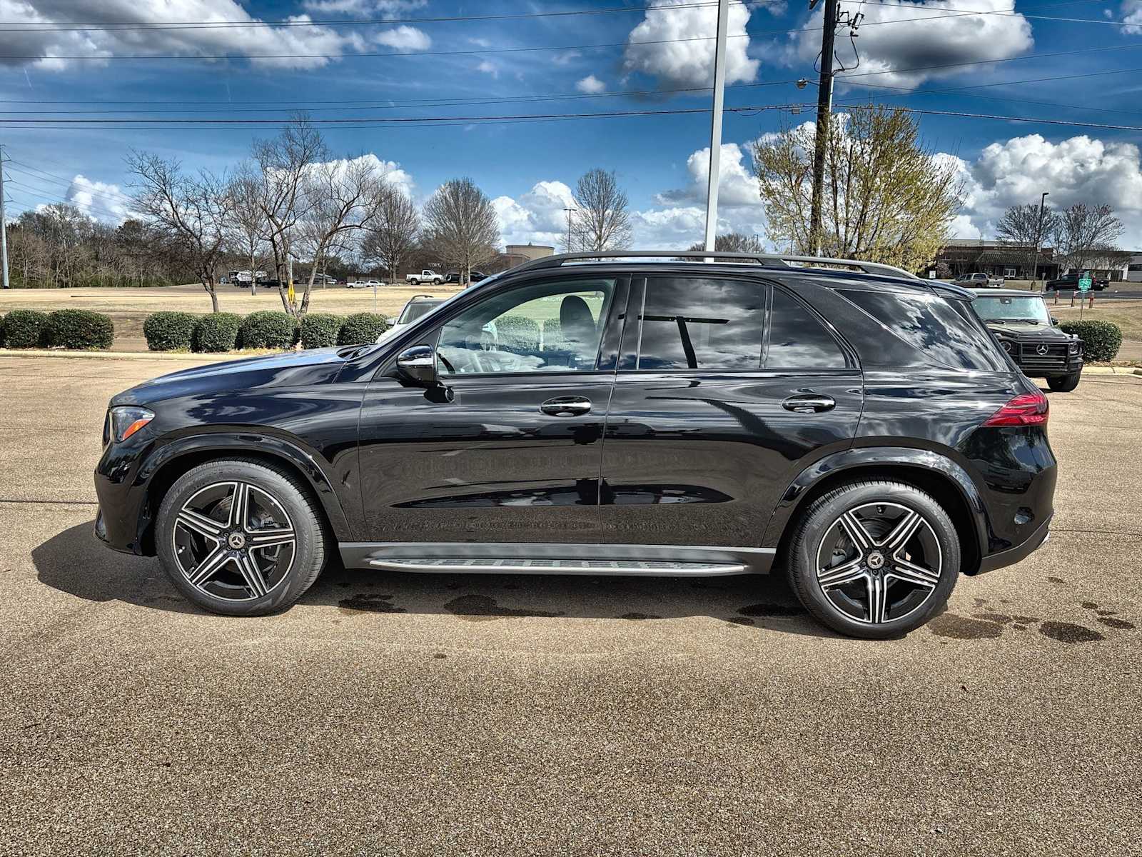 Thumbnail: 2026 Mercedes-Benz GLE - 5