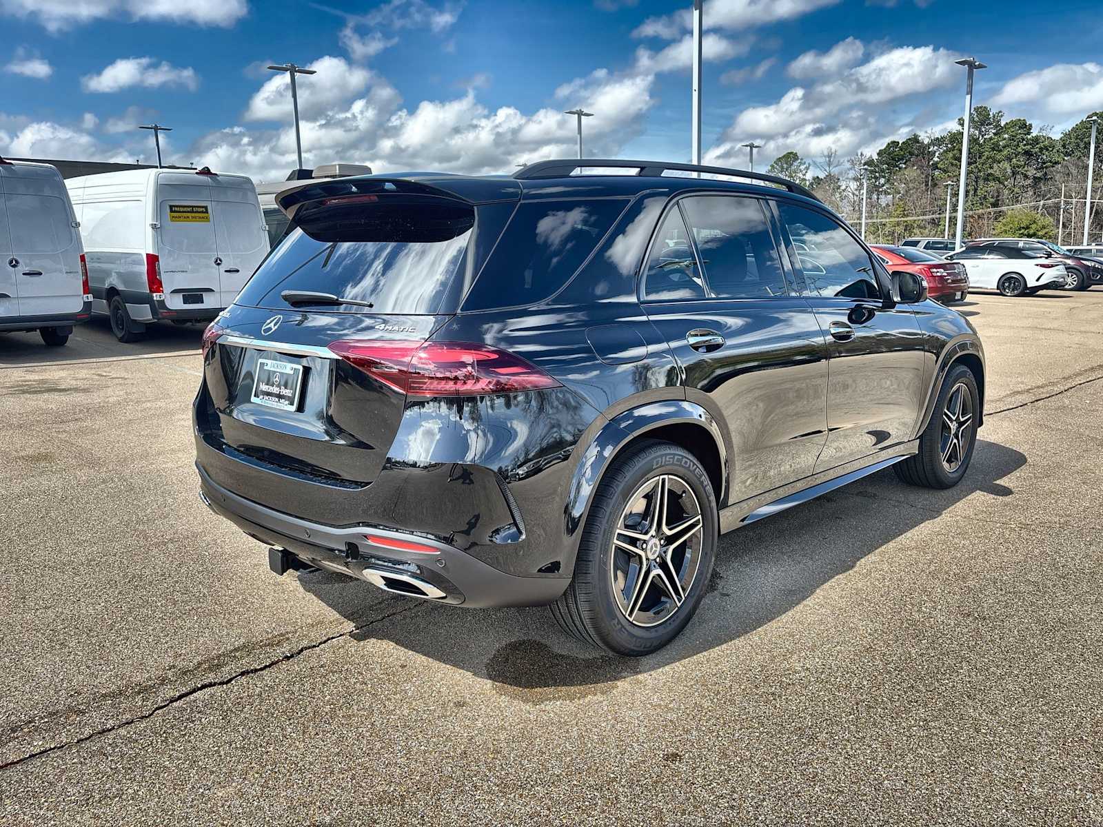 Thumbnail: 2026 Mercedes-Benz GLE - 8