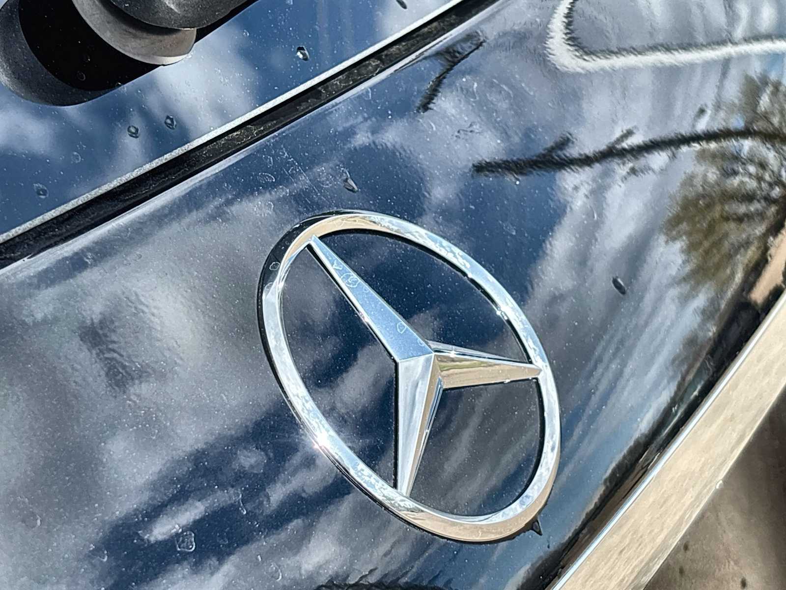 Thumbnail: 2026 Mercedes-Benz GLE - 16