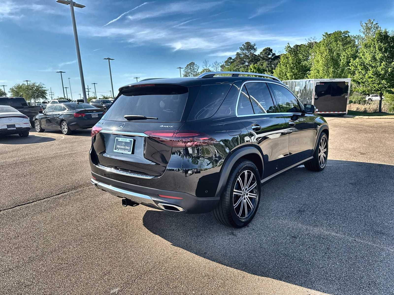 Thumbnail: 2026 Mercedes-Benz GLE - 8