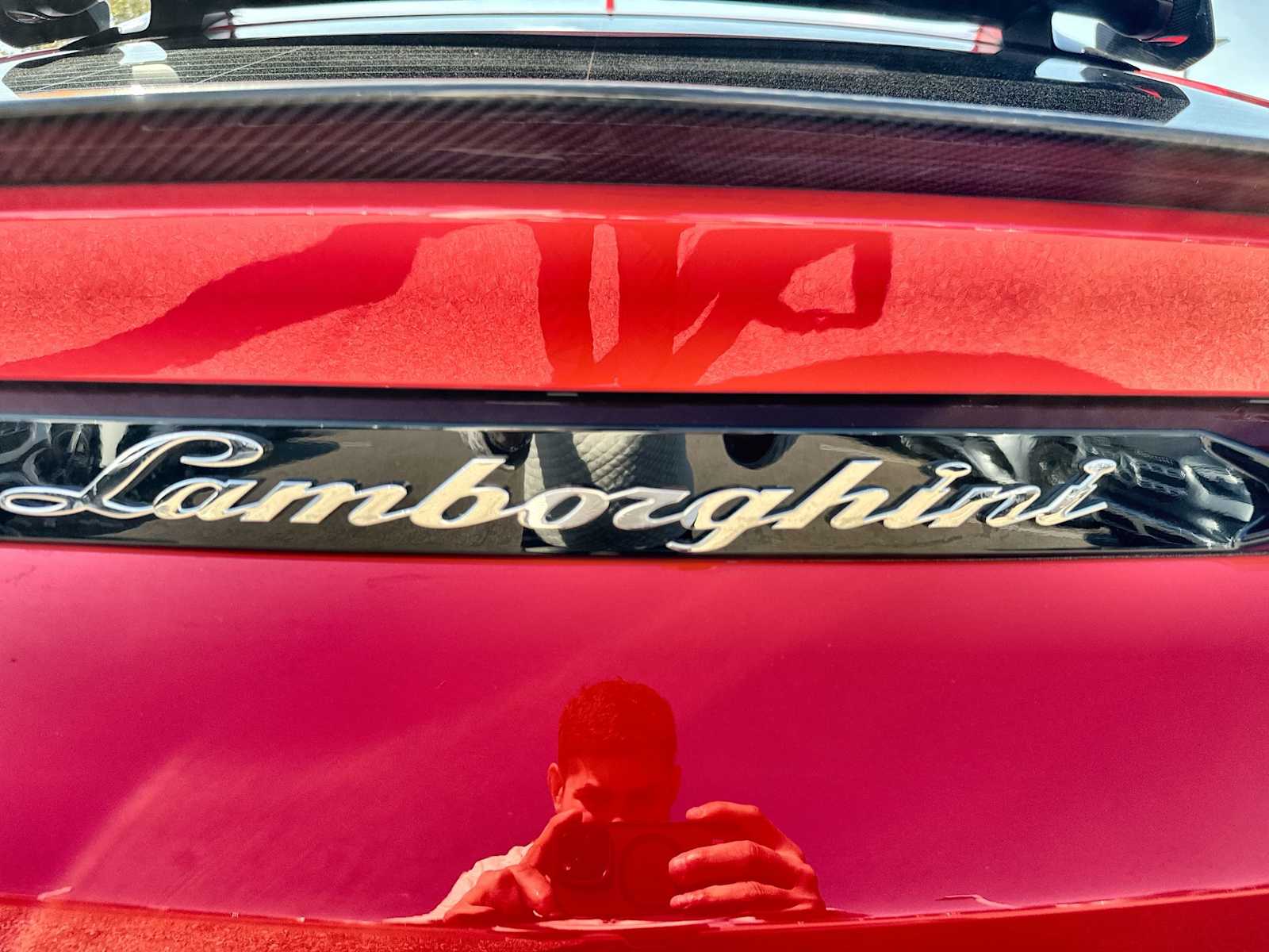 Thumbnail: 2024 Lamborghini Urus - 15