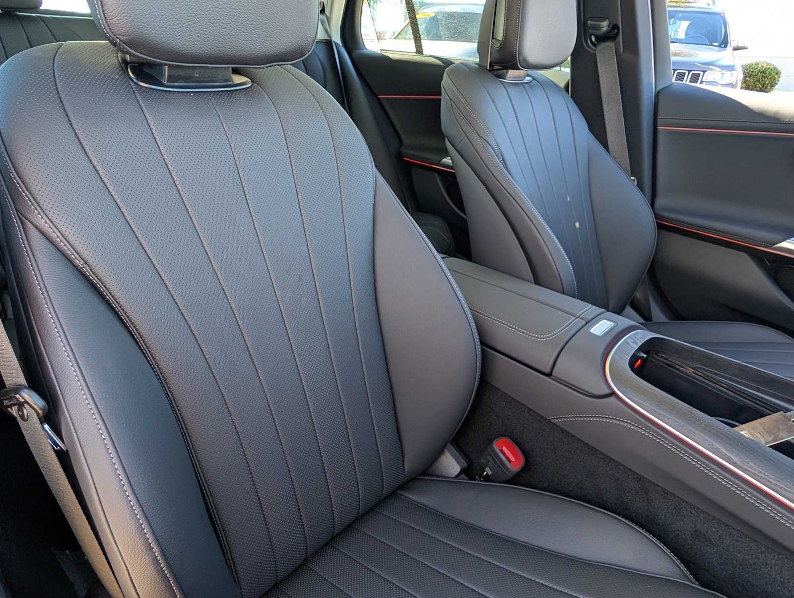 Thumbnail: 2026 Mercedes-Benz E-Class - 23