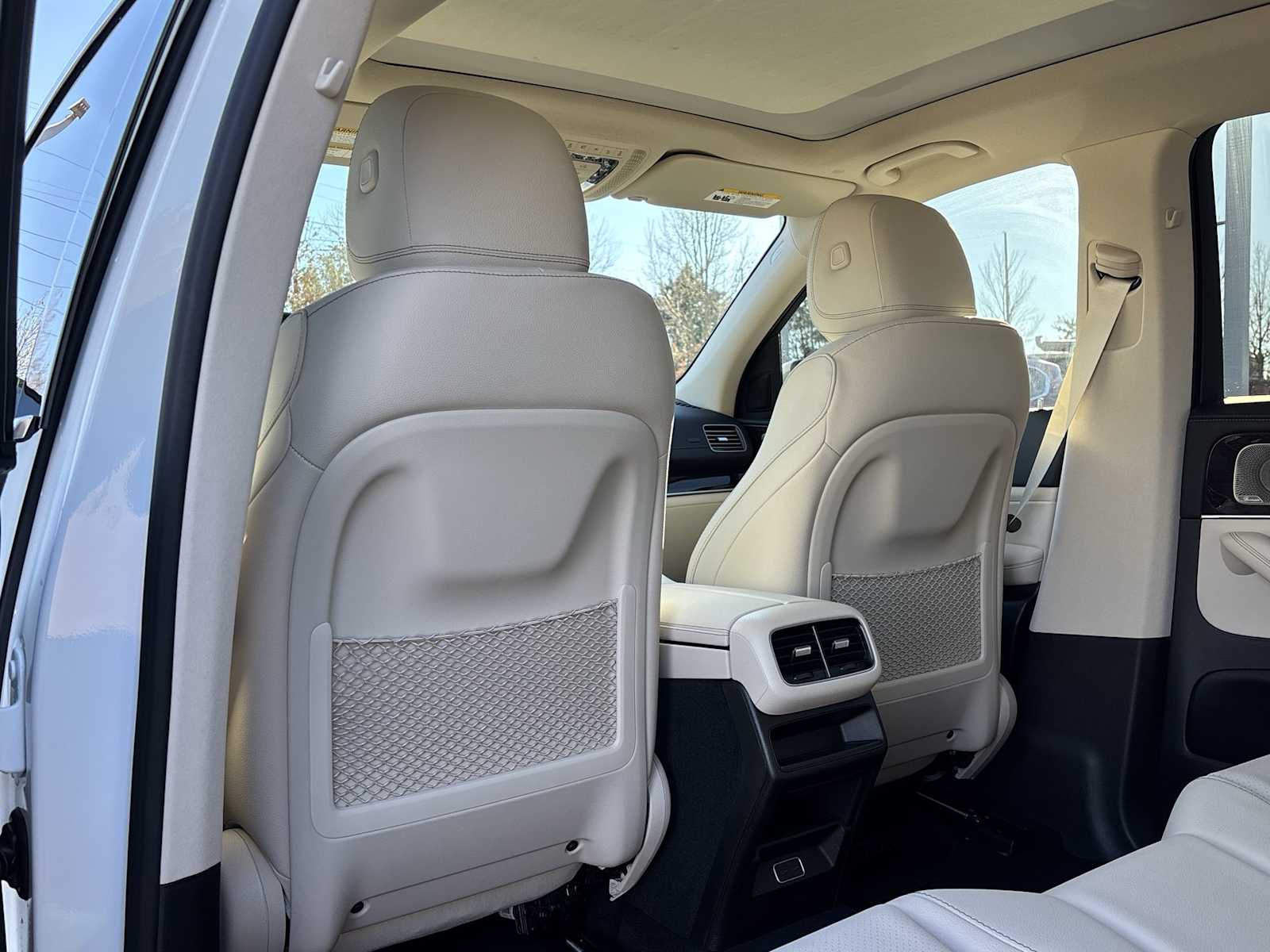 Thumbnail: 2026 Mercedes-Benz GLE - 16