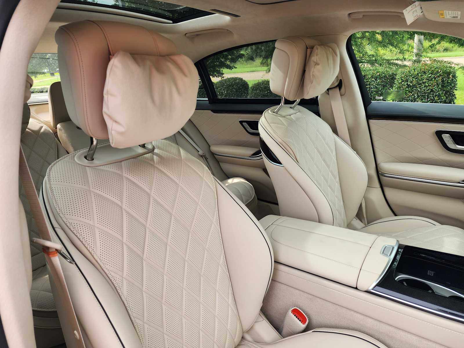 Thumbnail: 2025 Mercedes-Benz S-Class - 20